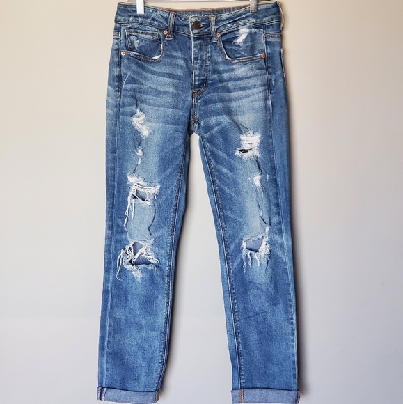 AE Tomgirl Stretch 9" High Rise distressed Jeans - Picture 2 of 9